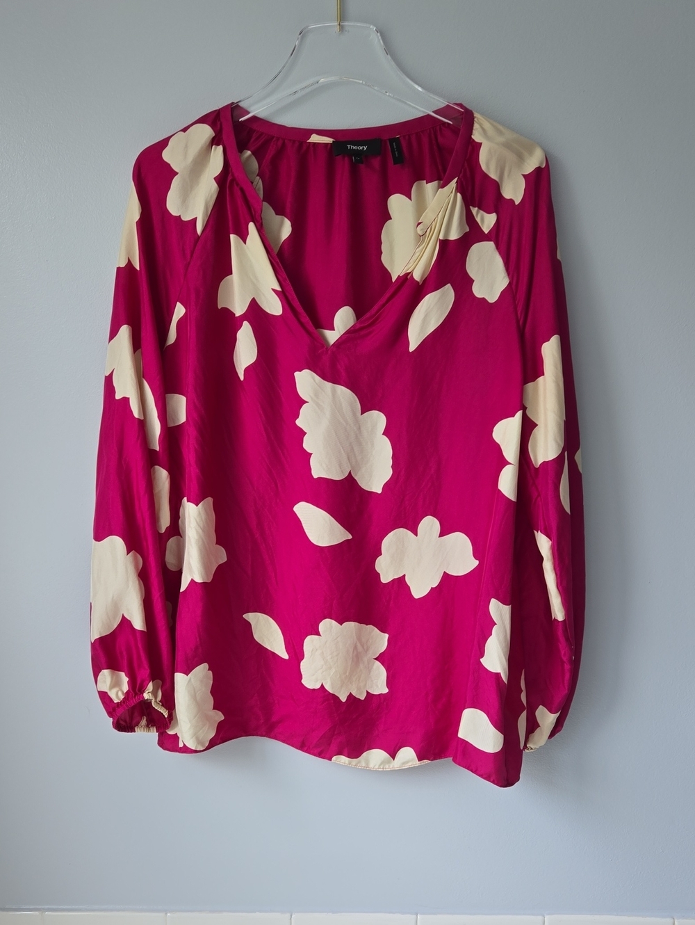 Theory Silk Open V-Neck Gather Blouse Magenta Petal, sM